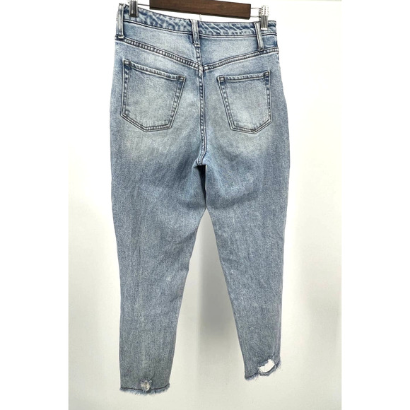 Wild Fable Distressed Jeans Women's Size 4 Light Wash Raw Hem - Picture 2 of 6